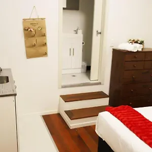 Aura 3* Wellington