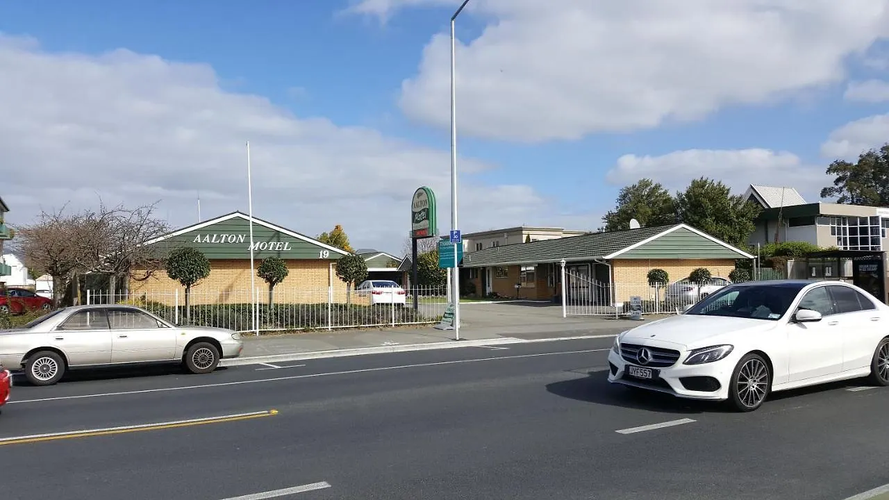 Aalton Motel Christchurch 3*,